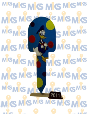 P011 (PATO DONALD)